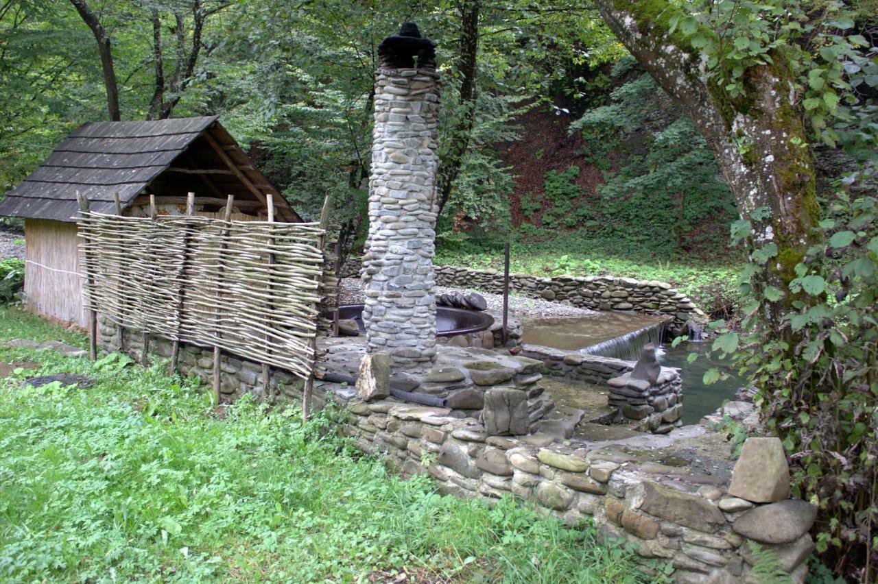 Вилла Хатина біля потока Лумшоры Экстерьер фото